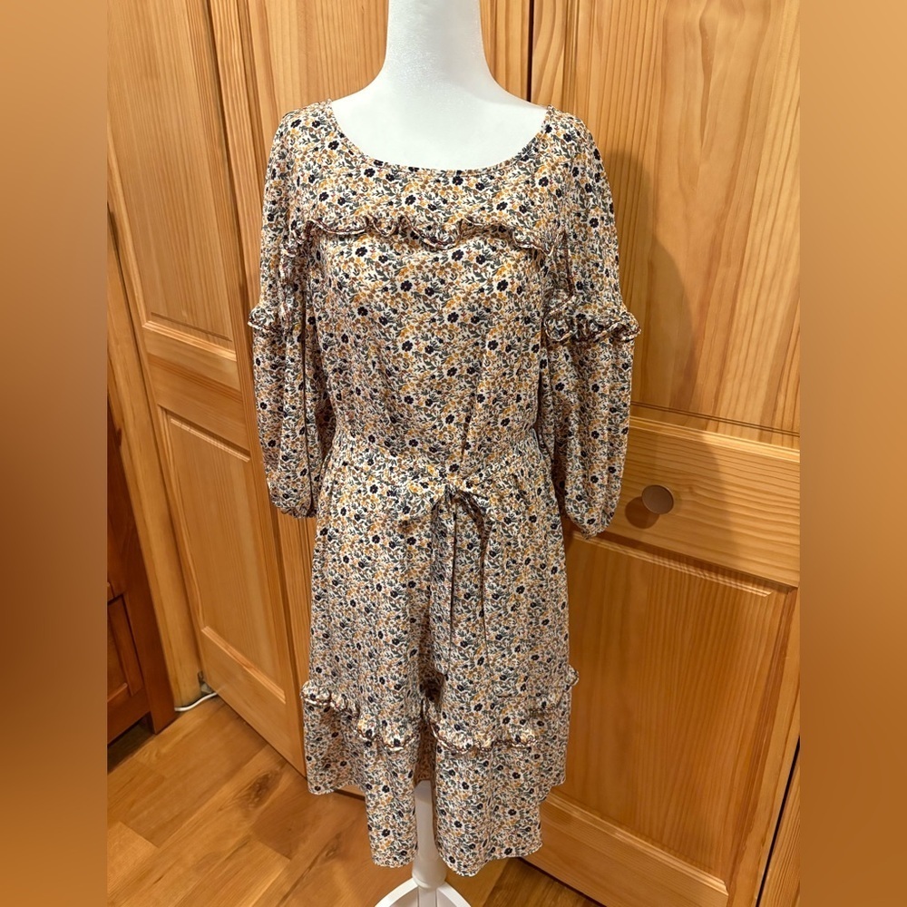 Max Studio Prairie Dress Mini Boho Ruffle Puff
Sleeve Floral women’s Large NWT